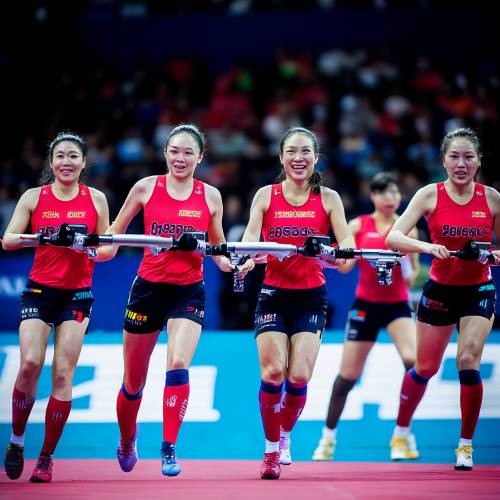 世界杯女子25米手枪赛场 “中韩”对决成主旋律